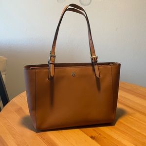 Tory Burch tan tote